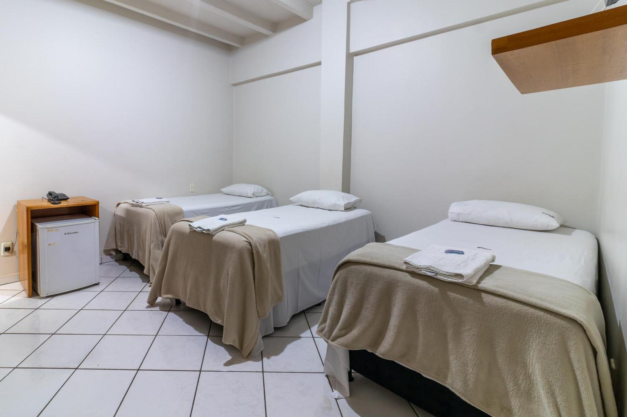Hotel Los Angeles Κουιαμπά Εξωτερικό φωτογραφία