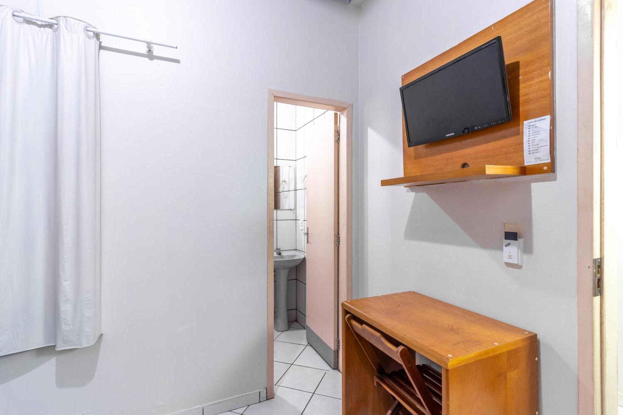 Hotel Los Angeles Κουιαμπά Εξωτερικό φωτογραφία