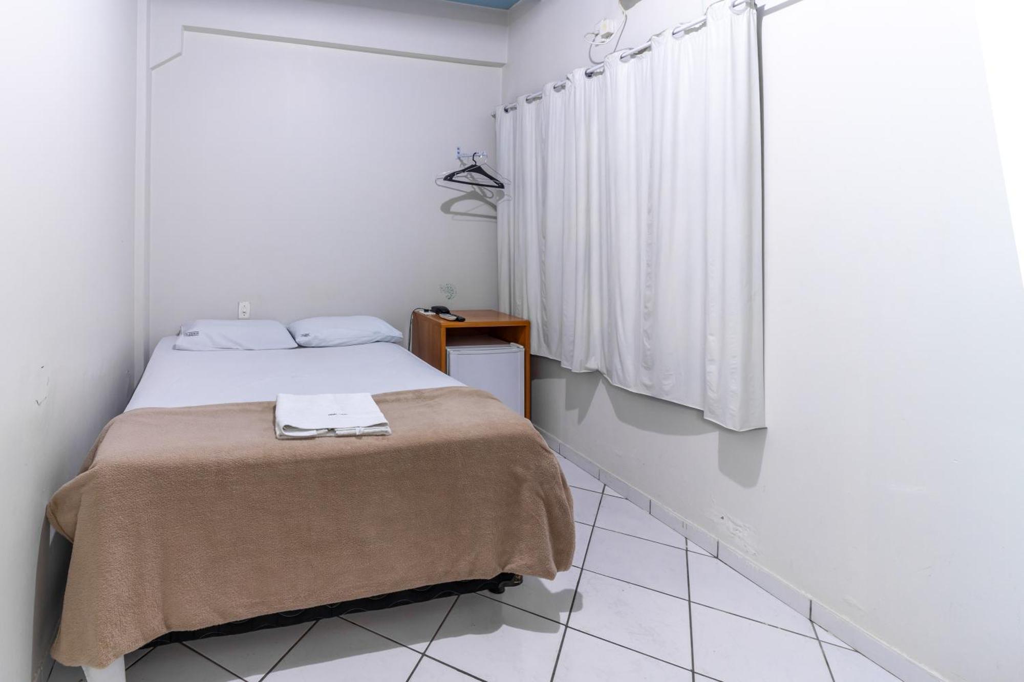 Hotel Los Angeles Κουιαμπά Εξωτερικό φωτογραφία